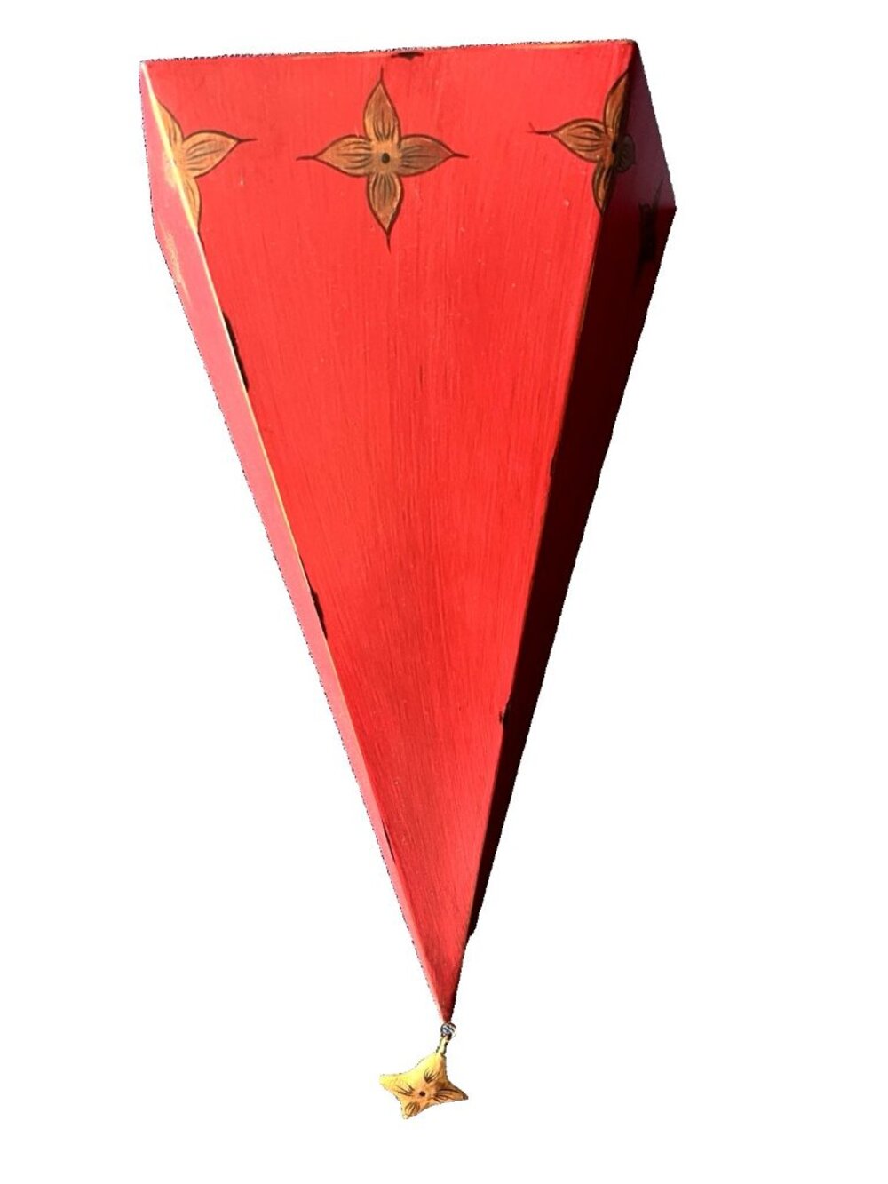 SOUTHERN LIVING Red Metal Triangular Wall Sconce Shelf Floral 14"L x 8"W Painted - Picture 2 of 9